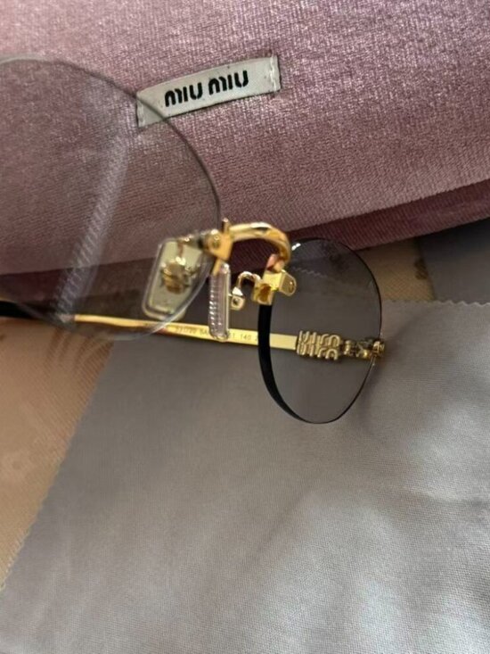 Miu Miu Rimless Oval Sunglasses Gold Frame – Worn Once - Picture 4 of 10